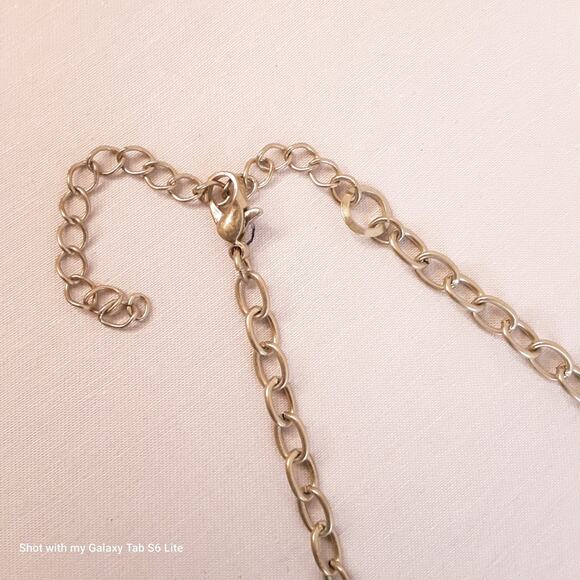 Choker Bib Necklace With Faceted Oval Moonstones On Cable Chain Links - Picture 5 of 10